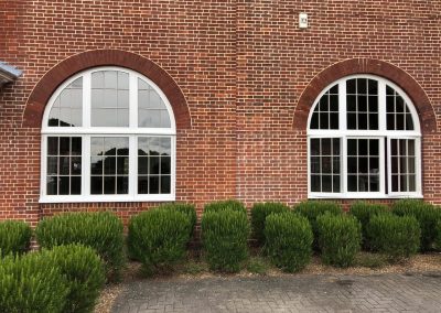 curved timber windows